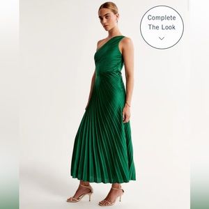 Abercrombie Pleated Maxi Dress- regular small